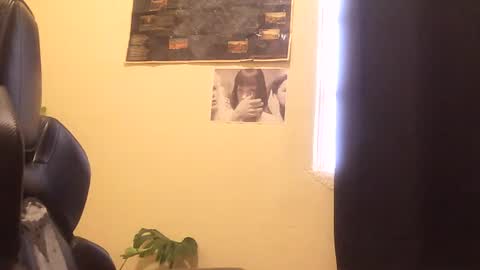 Alexxx online show from June 19, 2:10 pm