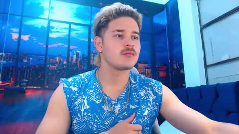 Alex online show from October 13, 7:03 pm