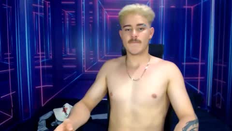 Alex online show from October 18, 7:14 pm