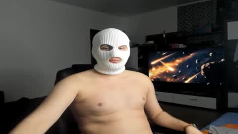 Snapshot of alexs9xtime chatting on November 18, 4:55 pm alexs9xtime online show from November 18, 4:55 pm