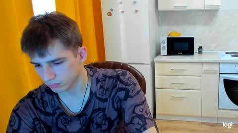 Snapshot of alexs_777 chatting on May 20, 3:45 am Dennis online show from May 20, 3:45 am