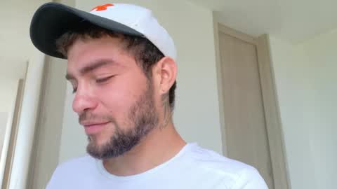 Alex online show from April 13, 8:25 pm