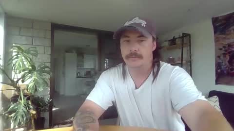 Alex online show from February 10, 3:43 am