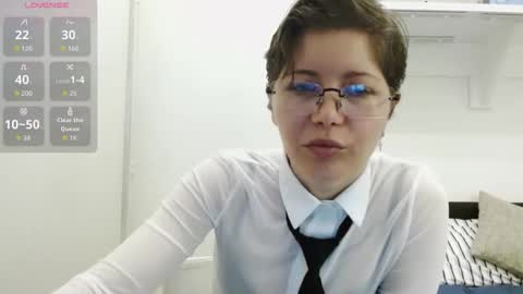 Snapshot of alexxa131 chatting on February 25, 5:33 pm fallen angel17 online show from February 25, 5:33 pm