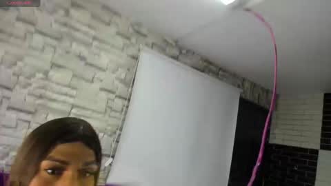 Snapshot of alexxa_marquez chatting on April 6, 11:49 pm Alexxa Marquez online show from April 6, 11:49 pm