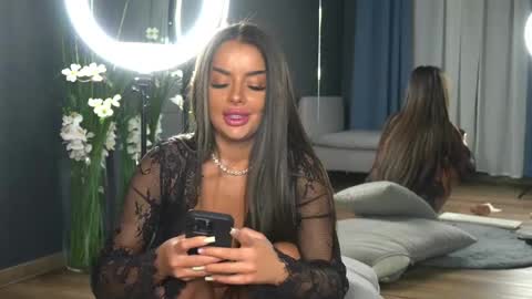 Snapshot of alexxiskye chatting on February 13, 12:32 pm alexxiskye online show from February 13, 12:32 pm
