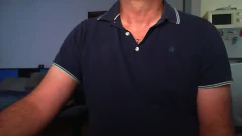 Snapshot of alexxx444704660 chatting on September 28, 8:20 am Alexxx1908 online show from September 28, 8:20 am