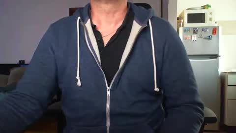 Snapshot of alexxx444704660 chatting on November 2, 9:11 am Alexxx1908 online show from November 2, 9:11 am