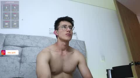 Alex online show from October 1, 11:00 pm