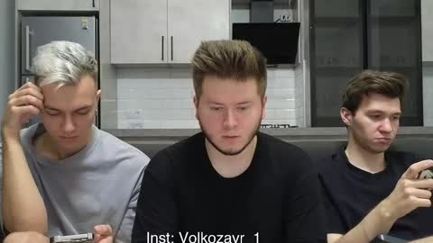 Snapshot of alexxx_d chatting on October 11, 8:07 pm AlexDimaIgor online show from October 11, 8:07 pm