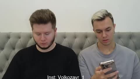 Snapshot of alexxx_d chatting on November 4, 1:21 pm AlexDimaIgor online show from November 4, 1:21 pm