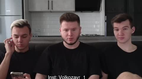 Snapshot of alexxx_d chatting on November 10, 1:21 pm AlexDimaIgor online show from November 10, 1:21 pm