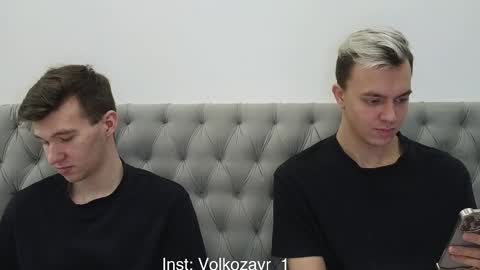 Snapshot of alexxx_d chatting on November 21, 2:05 pm AlexDimaIgor online show from November 21, 2:05 pm