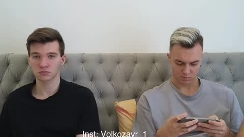 Snapshot of alexxx_d chatting on November 25, 11:43 am AlexDimaIgor online show from November 25, 11:43 am