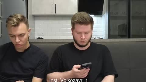 Snapshot of alexxx_d chatting on November 30, 8:24 pm AlexDimaIgor online show from November 30, 8:24 pm