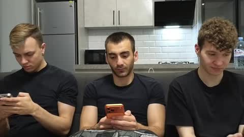 AlexDimaIgor online show from February 28, 5:25 pm