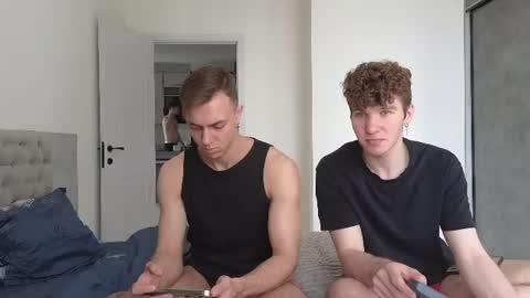 Snapshot of alexxx_d chatting on June 23, 9:07 am AlexDimaIgor online show from June 23, 9:07 am
