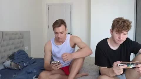 Snapshot of alexxx_d chatting on July 15, 10:31 am AlexDimaIgor online show from July 15, 10:31 am