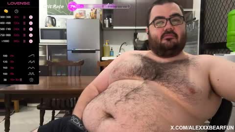 Snapshot of alexxxbear chatting on September 12, 11:48 pm alexxxbear online show from September 12, 11:48 pm