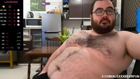 Snapshot of alexxxbear chatting on September 26, 8:46 pm alexxxbear online show from September 26, 8:46 pm