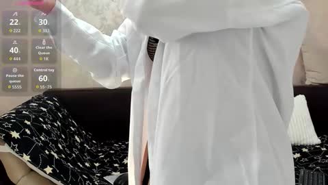 alexya_kat online show from October 17, 6:27 am