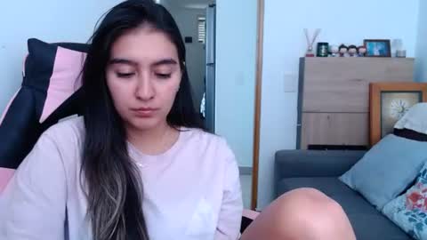 Snapshot of alexyferrer1 chatting on July 17, 5:18 pm alexyferrer1 online show from July 17, 5:18 pm