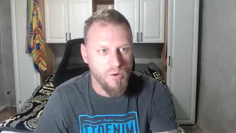 Snapshot of alexyno2020 chatting on November 2, 6:32 pm alexyno2022 ONLYFANS online show from November 2, 6:32 pm