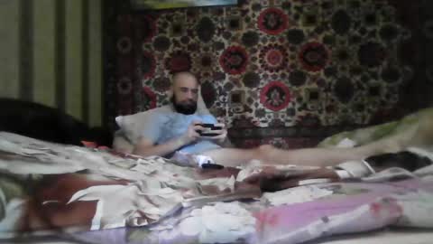 alferezsolvajo online show from August 1, 8:46 am