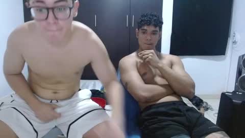 alfred_cantillo online show from January 10, 11:42 pm