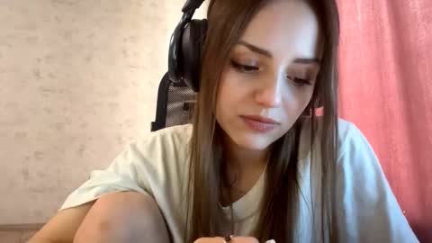 Alice online show from October 20, 9:10 am