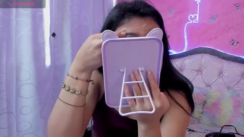 Carolina Join The Fan Club  online show from February 4, 1:27 pm