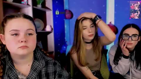 alia skay online show from February 17, 7:53 pm