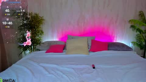 alic_black online show from February 14, 12:29 am