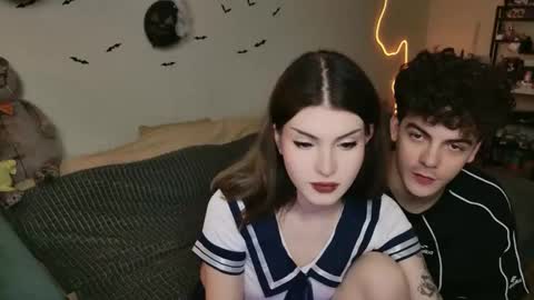 alice and james online show from October 18, 7:14 pm