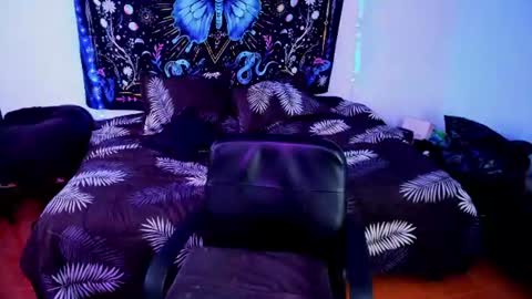 Snapshot of alice666f chatting on July 26, 6:26 pm ALiCE ROSE online show from July 26, 6:26 pm