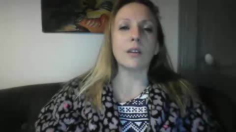 Alice online show from December 27, 6:31 pm