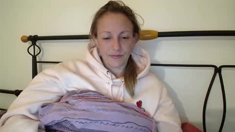 Alice online show from October 1, 7:58 am