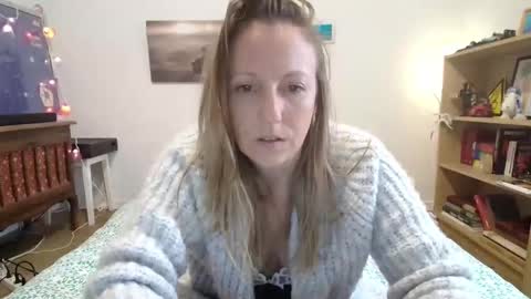 Alice online show from October 16, 8:26 am