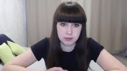 Snapshot of alice_59 chatting on November 27, 10:06 am alice_59 online show from November 27, 10:06 am