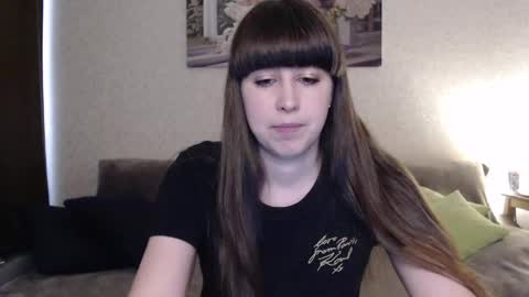 Snapshot of alice_59 chatting on May 6, 11:48 am alice_59 online show from May 6, 11:48 am