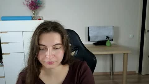 Alice online show from October 9, 10:19 pm