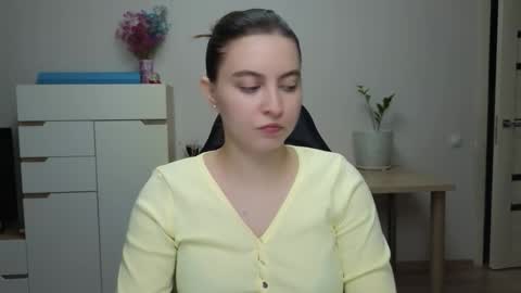 Alice online show from January 8, 7:05 pm