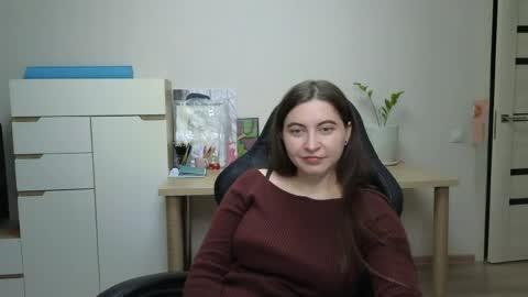 Alice online show from April 9, 8:58 pm