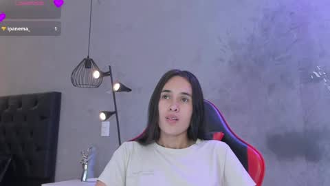 Alice Susan online show from April 5, 7:44 pm