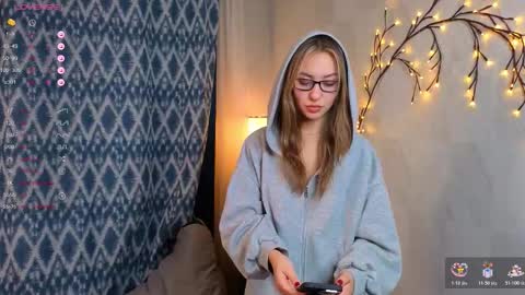 Snapshot of alice_akuwelli chatting on November 1, 2:30 pm Luna online show from November 1, 2:30 pm