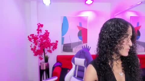 Snapshot of alice_candace chatting on March 11, 12:17 pm Alice online show from March 11, 12:17 pm