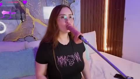 Mey online show from July 13, 4:04 am