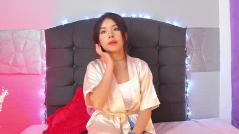  Alice Evans online show from February 11, 9:53 am