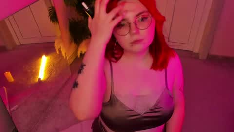 Alice online show from May 15, 11:17 am