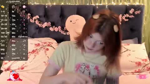 Snapshot of alice_langley chatting on November 11, 12:27 pm Alice 3 online show from November 11, 12:27 pm